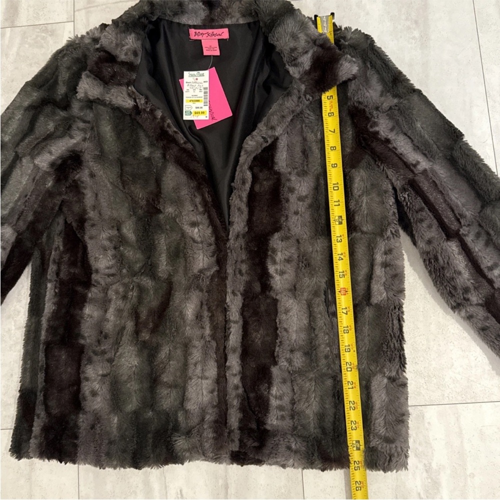 Rare Find! Betsey Johnson Women's Faux Fur Jacket Black/Gray Medium NWT - Picture 11 of 12
